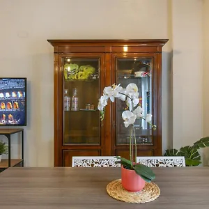 https://apt-the-best-in-rome.it-romehotels.com