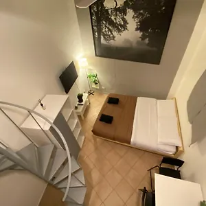 El Punto , Roma Italia