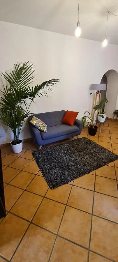 Virginia House Villa Palermo 0*,